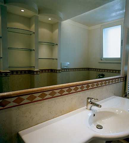 Luxury Carrara Marble Bathroom Design
