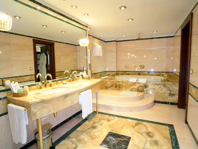 Luxury Carrara Marble Bathroom Design