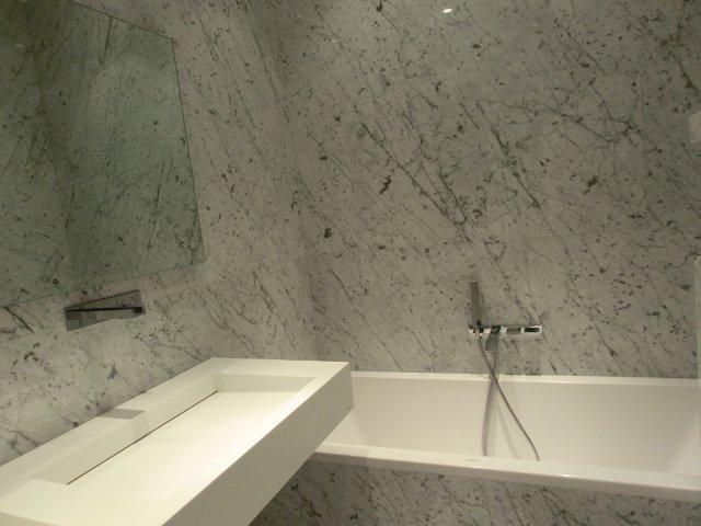 Bespoke Carrara Marble Installations