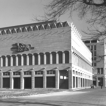 Bespoke Carrara Marble Installations