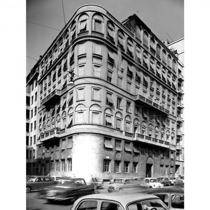 Bespoke Carrara Marble Installations