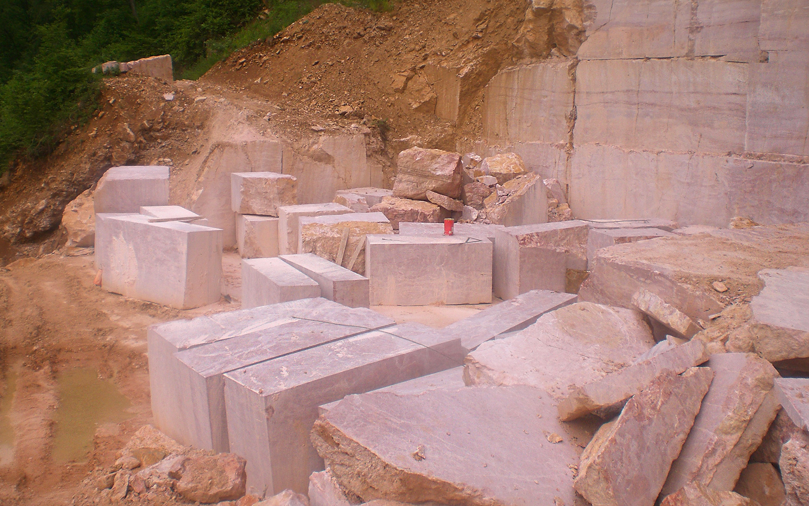 Bespoke Carrara Marble Installations