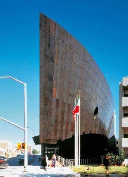 Bespoke Carrara Marble Installations