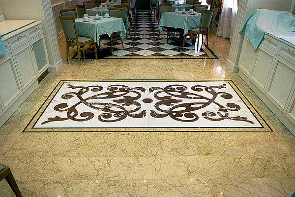 Bespoke Carrara Marble Installations