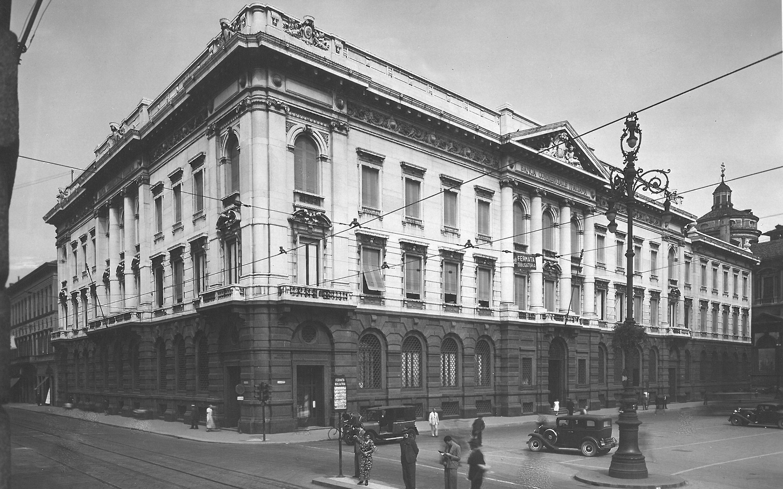 Bespoke Carrara Marble Installations