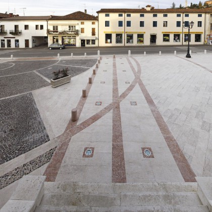 Bespoke Carrara Marble Installations