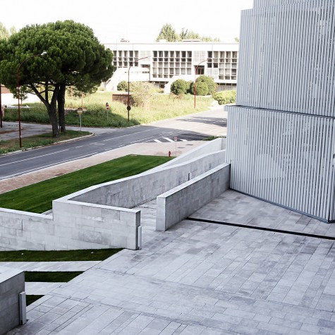 Bespoke Carrara Marble Installations