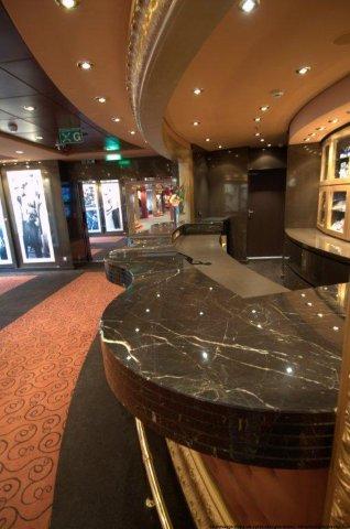 Bespoke Carrara Marble Installations