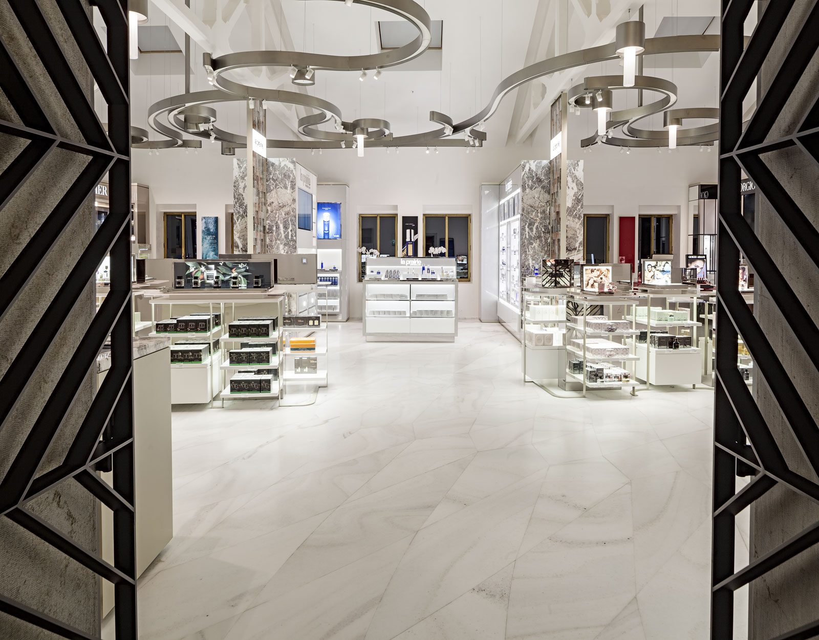 Bespoke Carrara Marble Installations