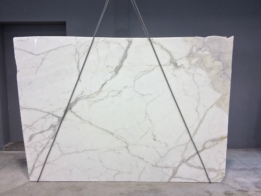 Bespoke Carrara Marble Installations
