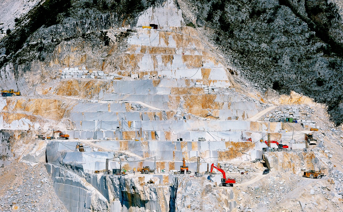 Bespoke Carrara Marble Installations