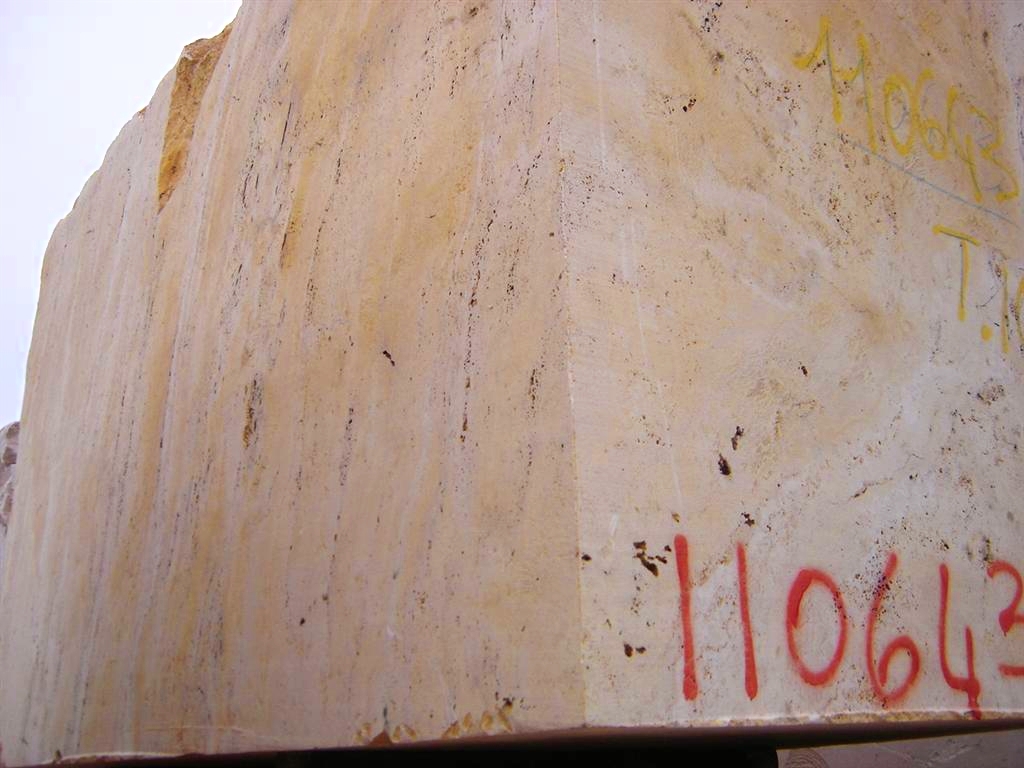 Bespoke Carrara Marble Installations