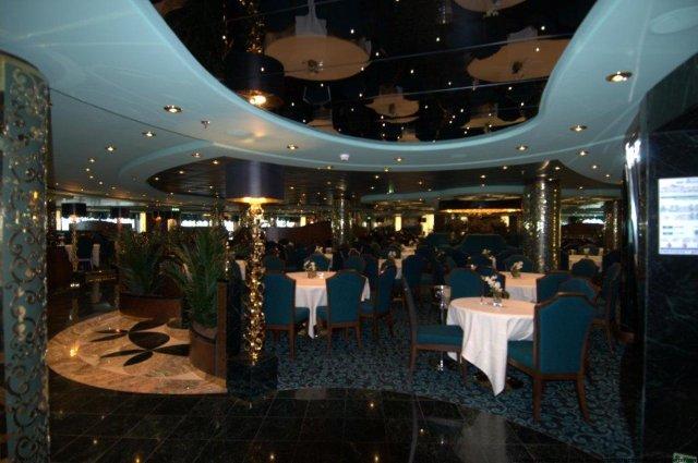 Bespoke Carrara Marble Installations