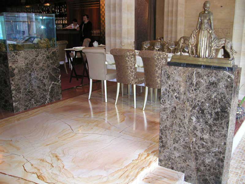 Bespoke Carrara Marble Installations