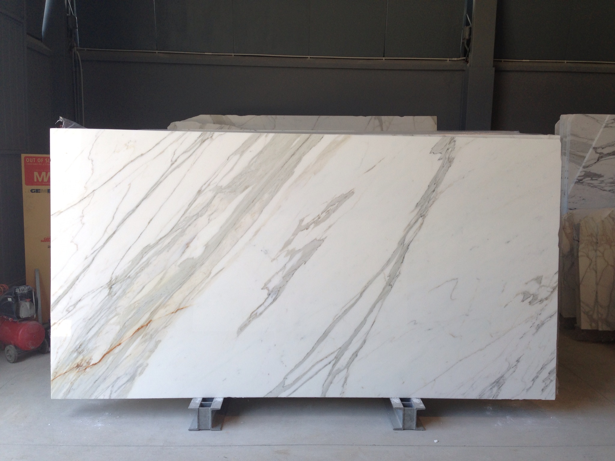 Bespoke Carrara Marble Installations