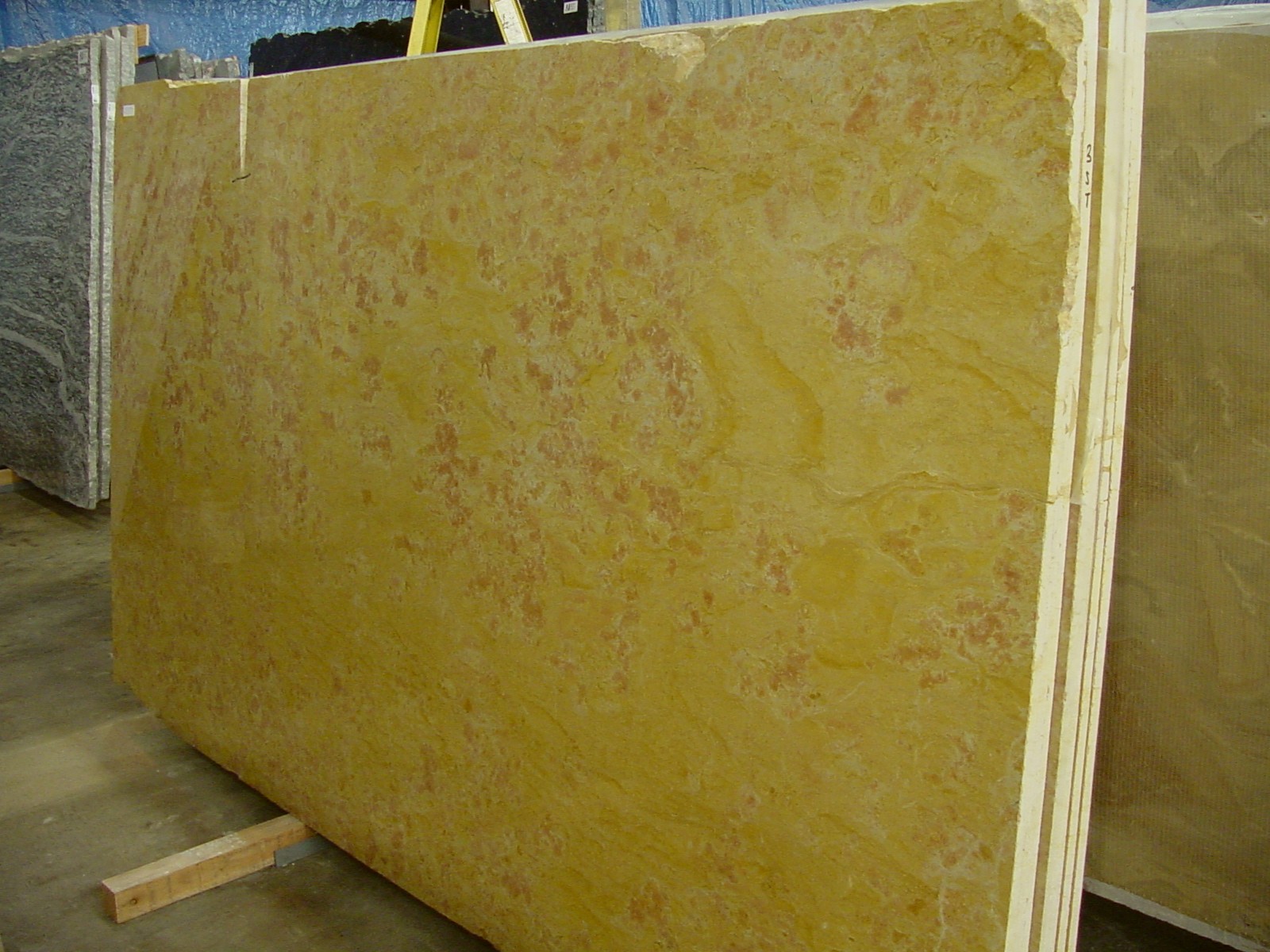 Bespoke Carrara Marble Installations