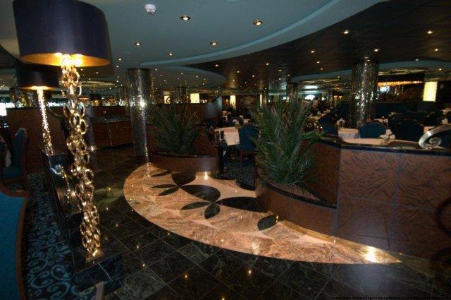 Bespoke Carrara Marble Installations