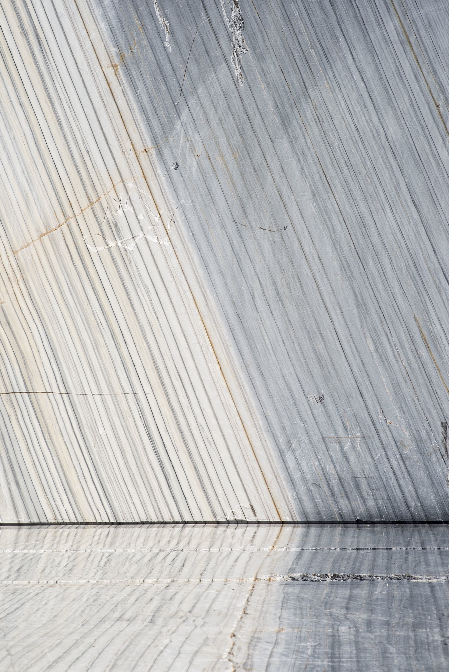 Bespoke Carrara Marble Installations