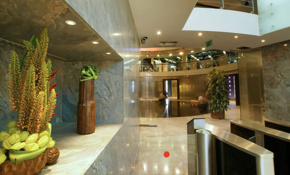 Bespoke Carrara Marble Installations