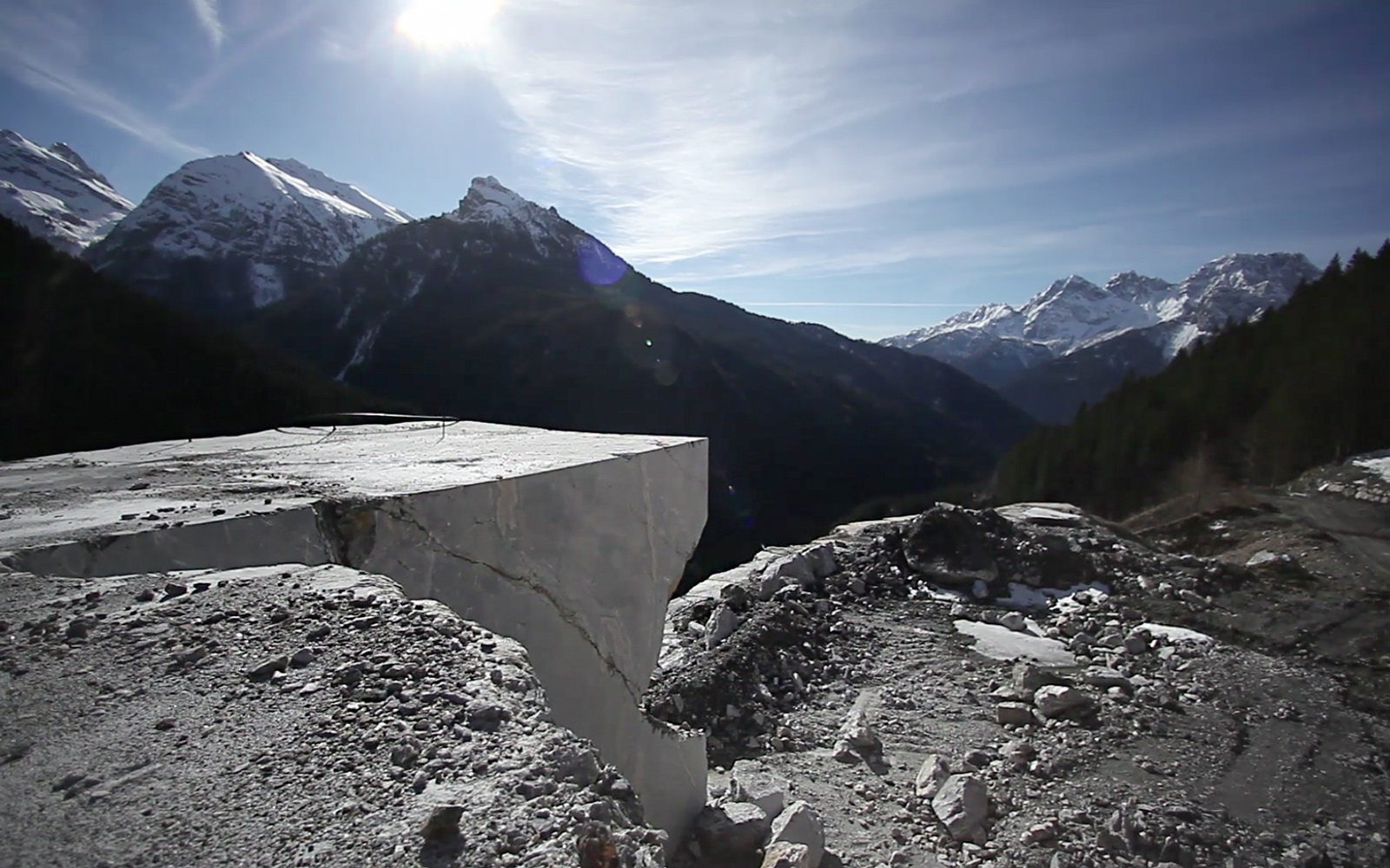 Bespoke Carrara Marble Installations