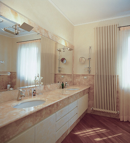 Bespoke Carrara Marble Installations