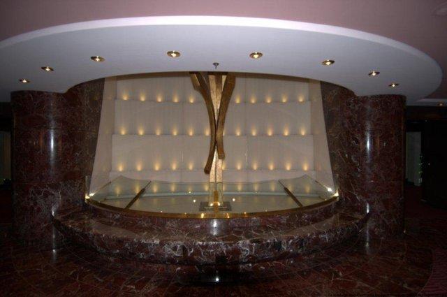 Bespoke Carrara Marble Installations