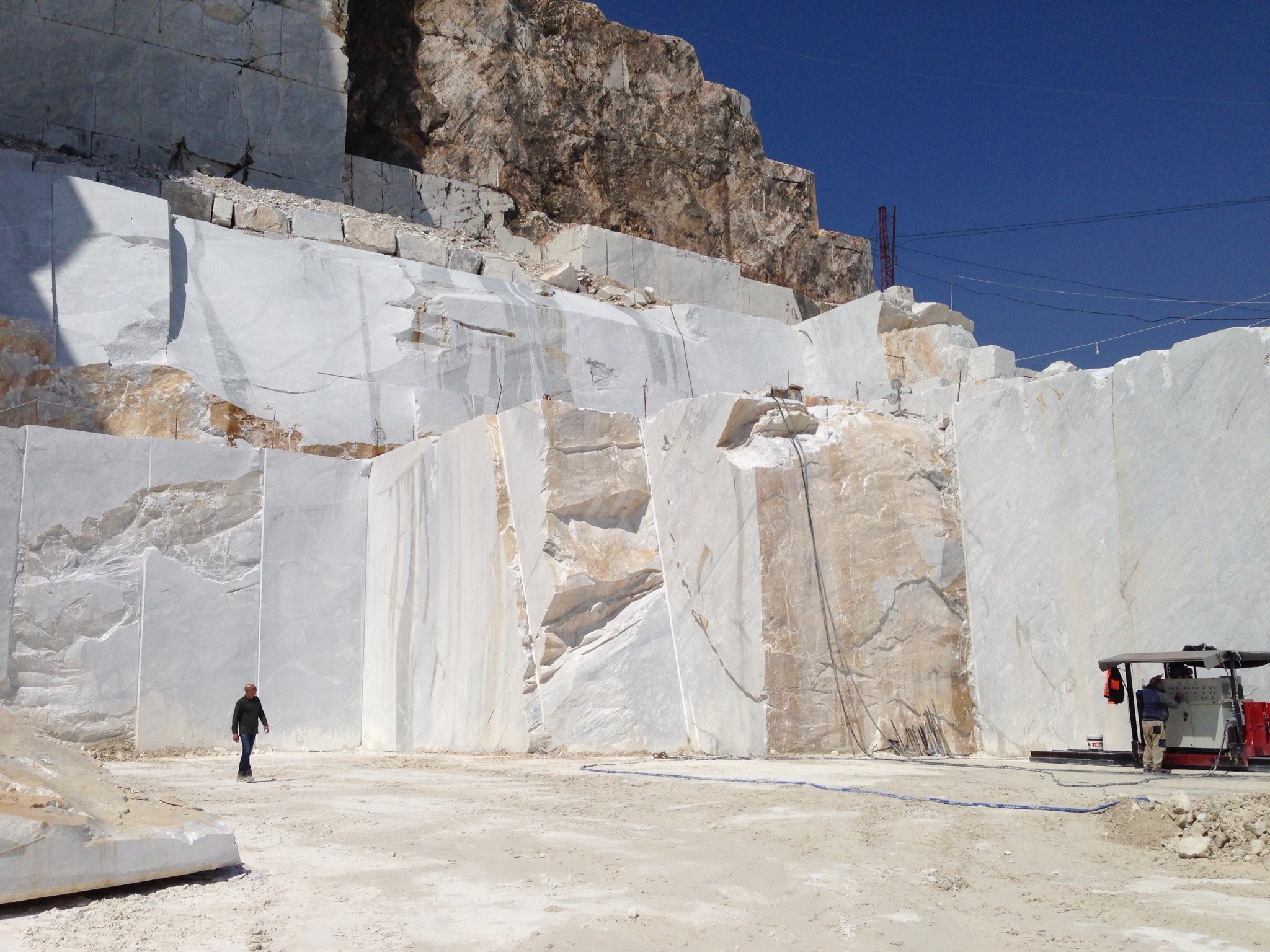 Bespoke Carrara Marble Installations