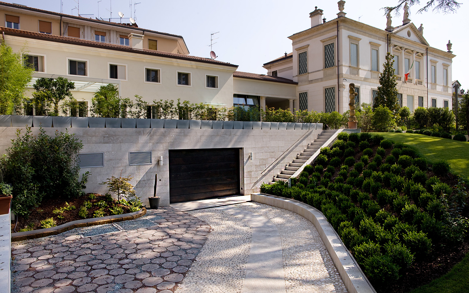 Bespoke Carrara Marble Installations