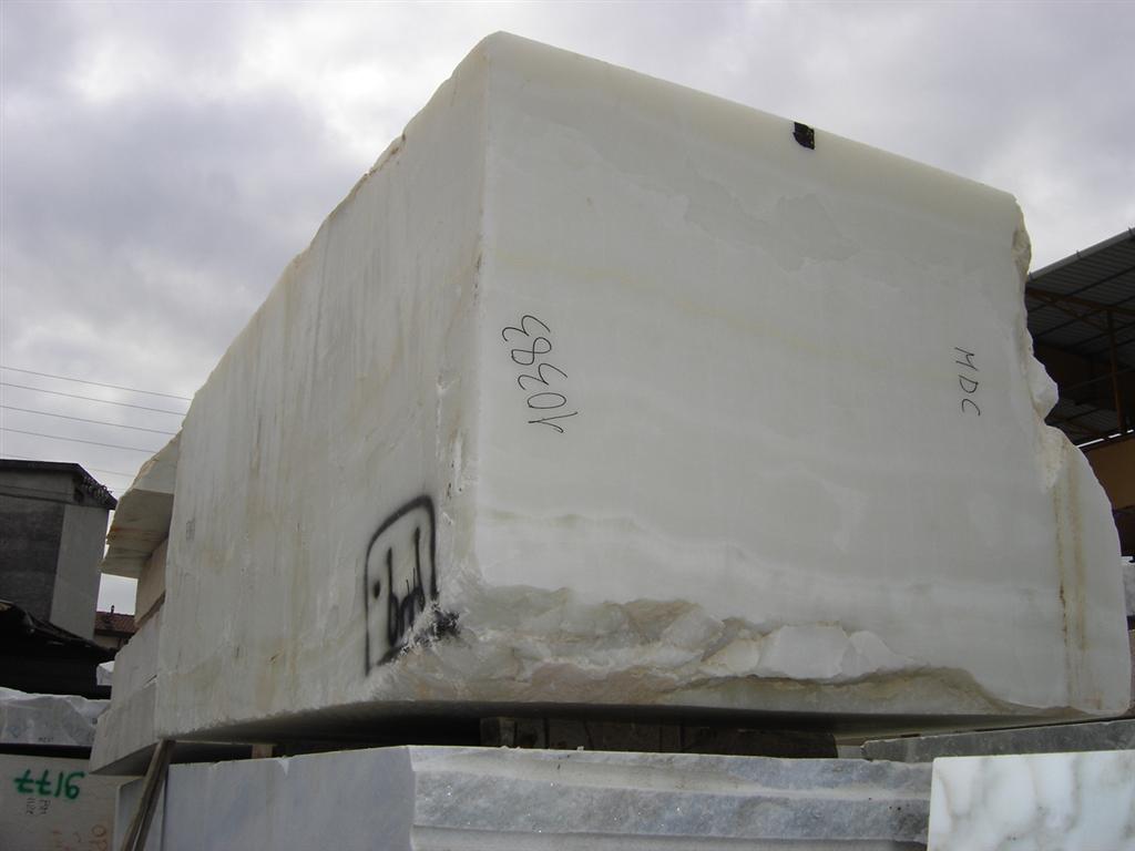 Bespoke Carrara Marble Installations