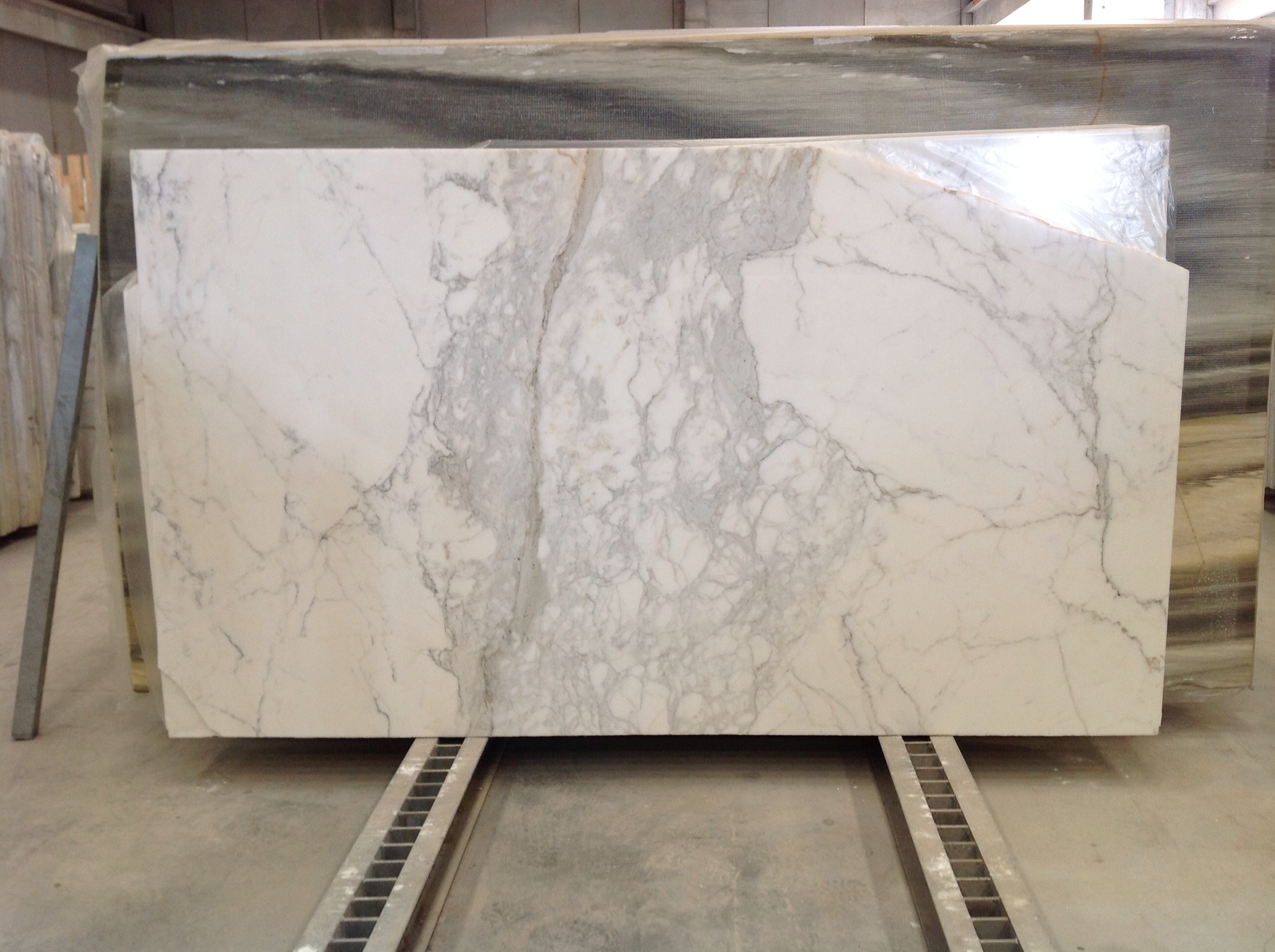 Bespoke Carrara Marble Installations