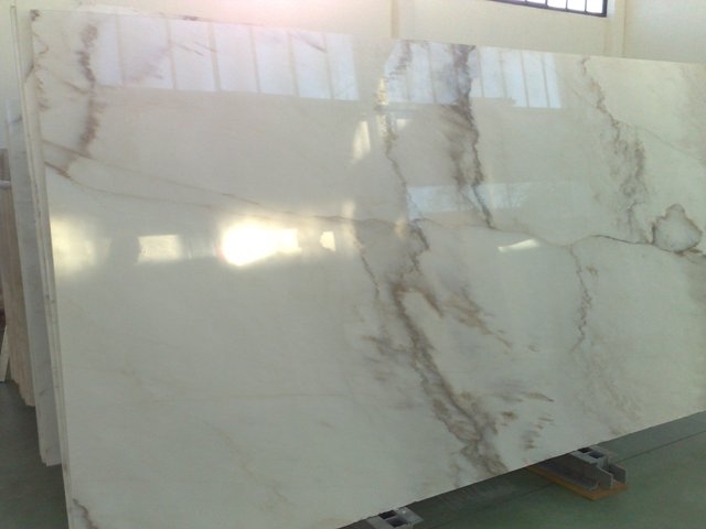 Bespoke Carrara Marble Installations