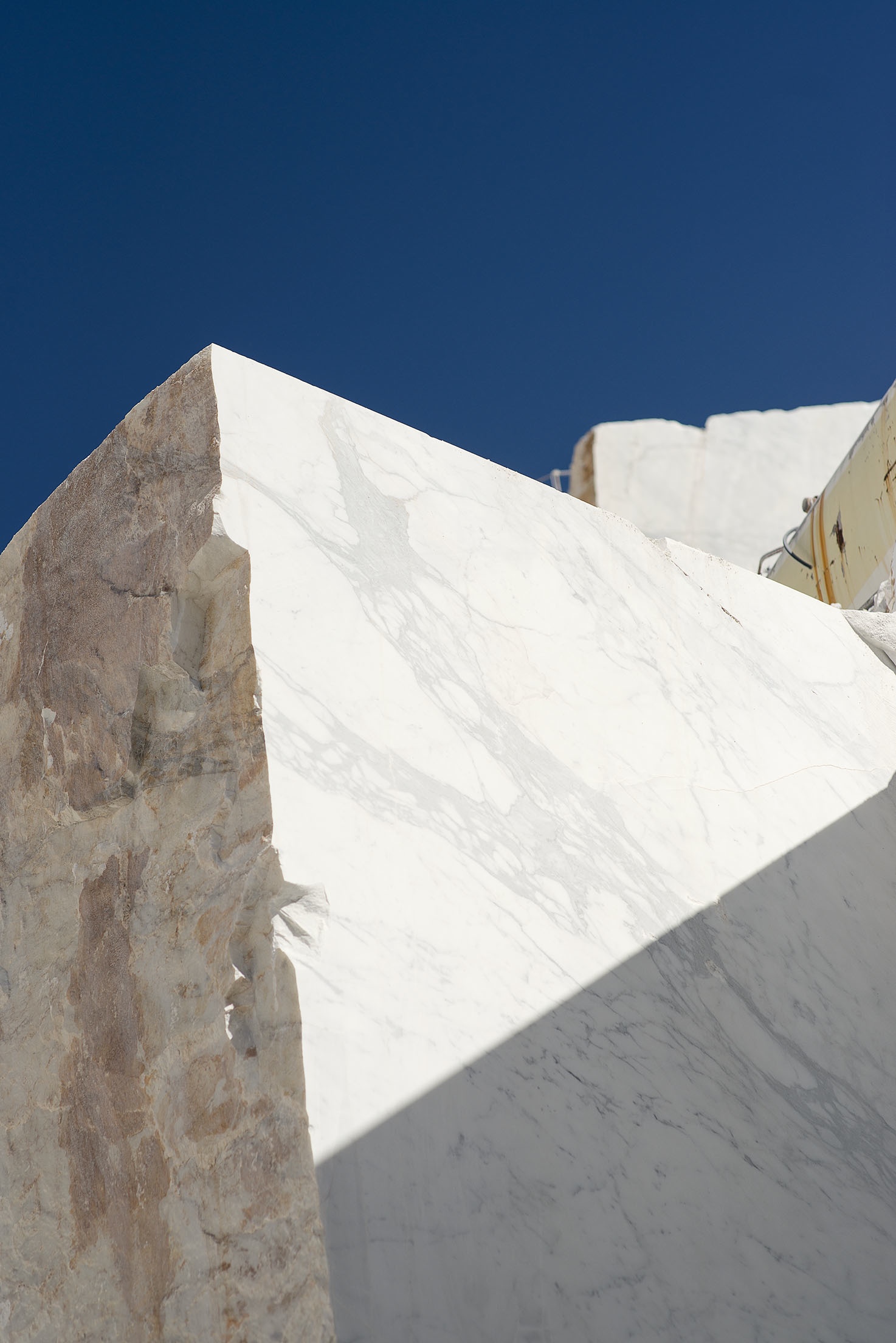 Bespoke Carrara Marble Installations