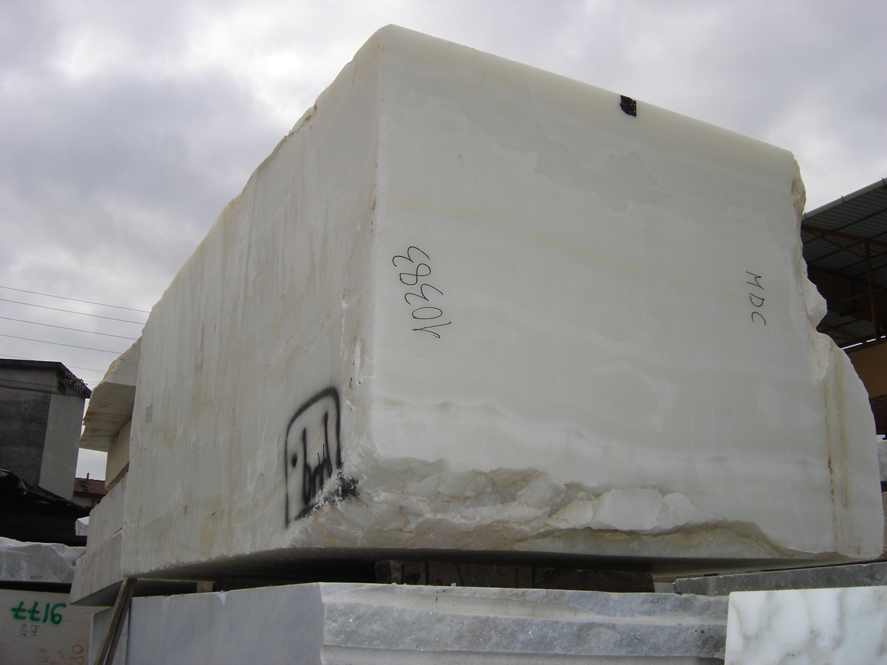 Bespoke Carrara Marble Installations