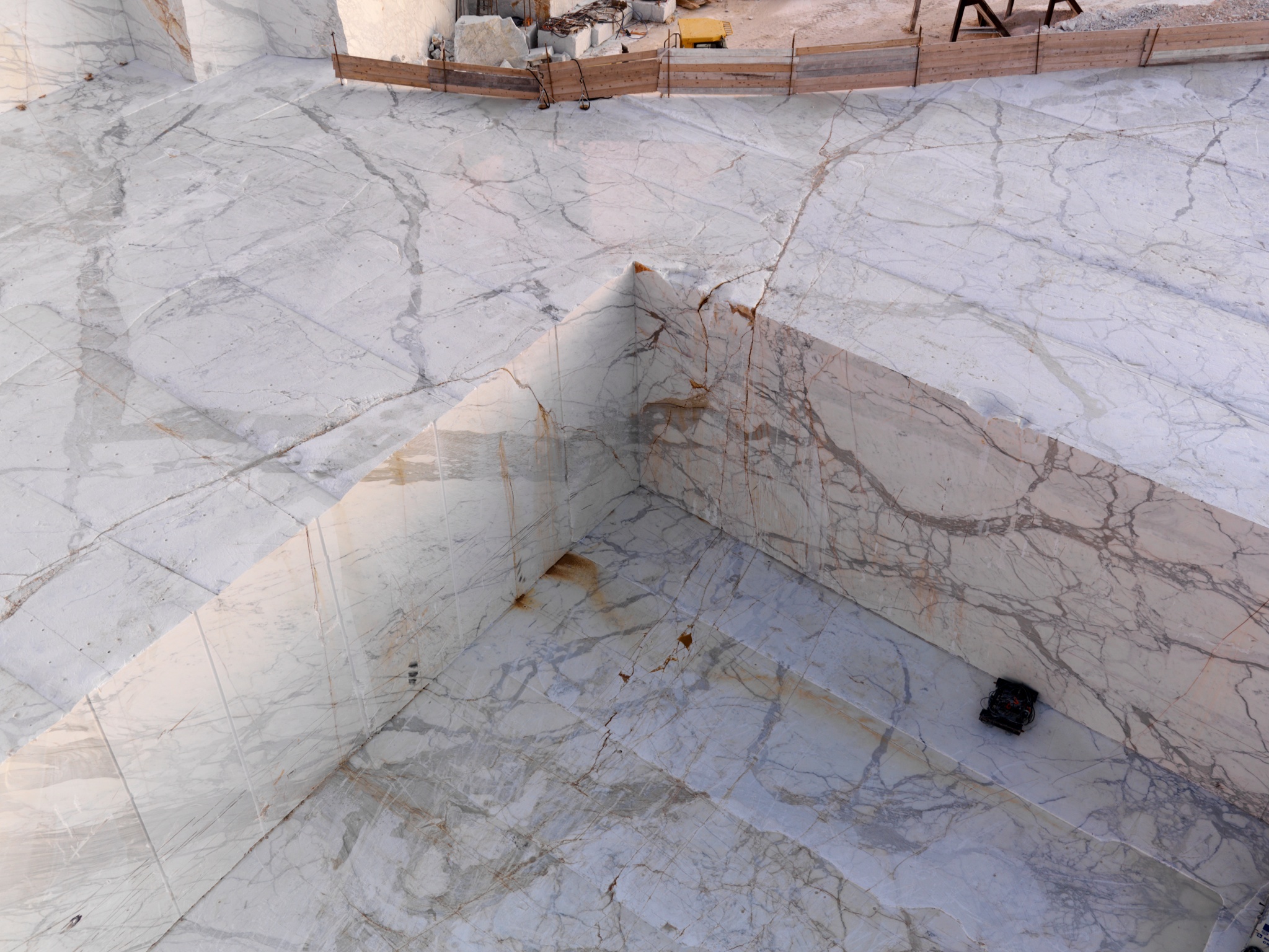 Bespoke Carrara Marble Installations