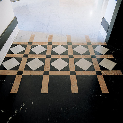 Bespoke Carrara Marble Installations