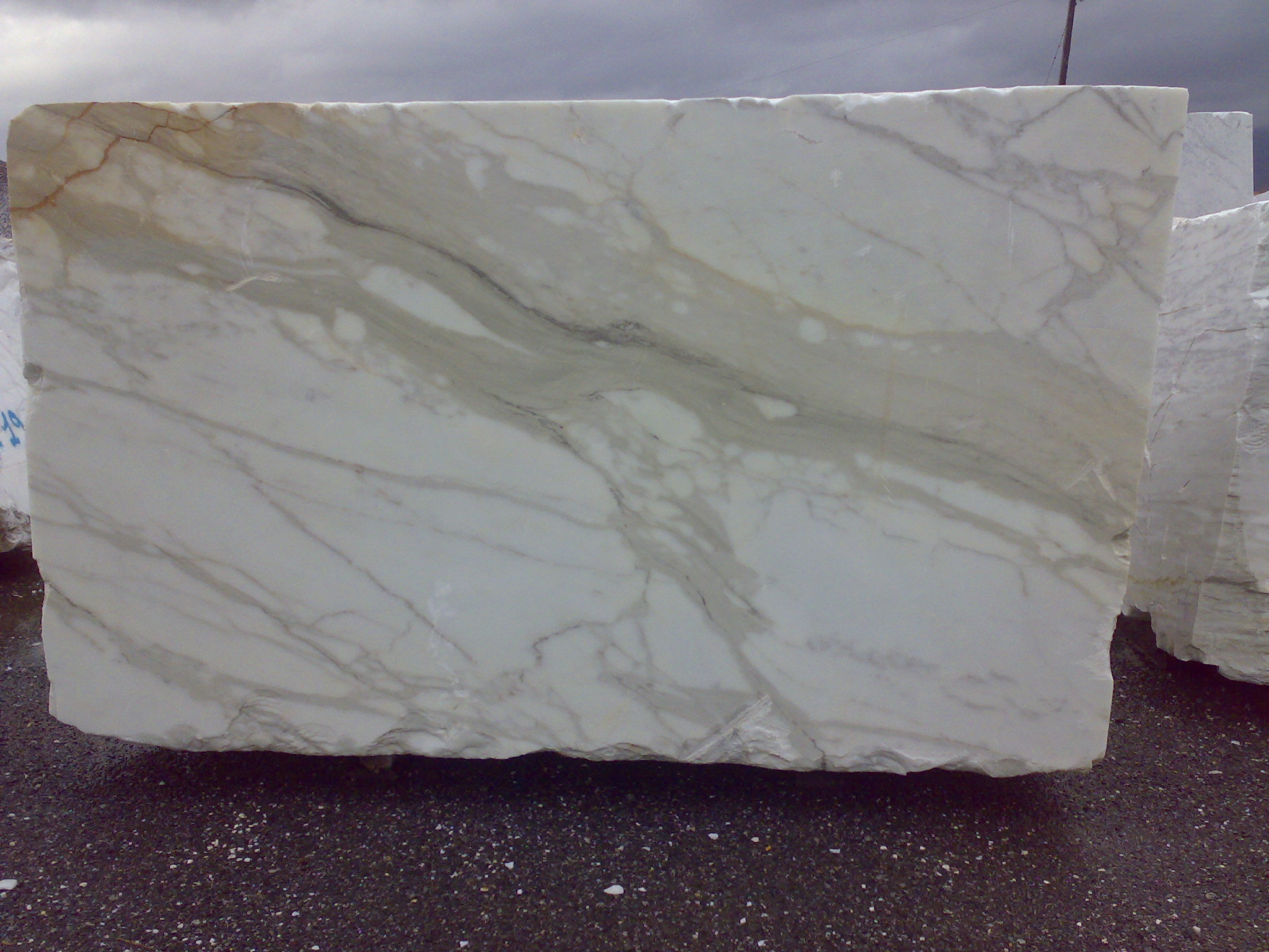 Bespoke Carrara Marble Installations