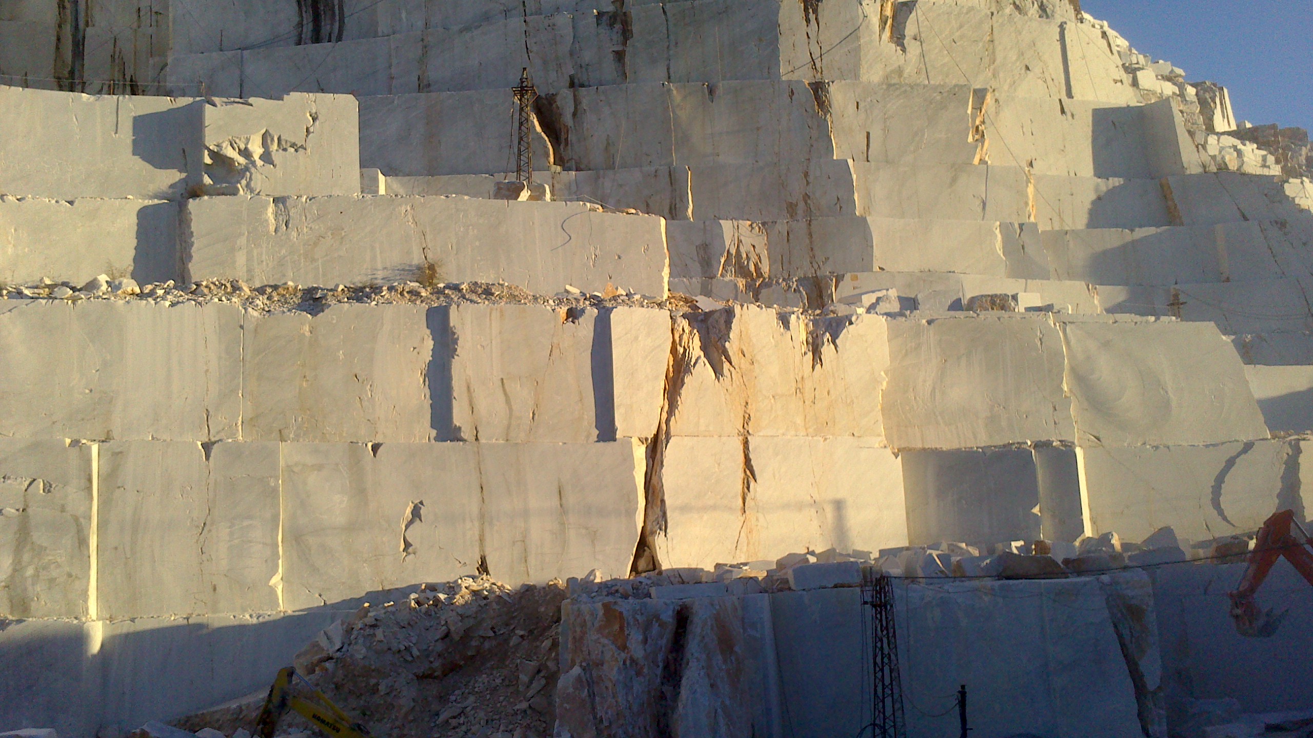 Bespoke Carrara Marble Installations