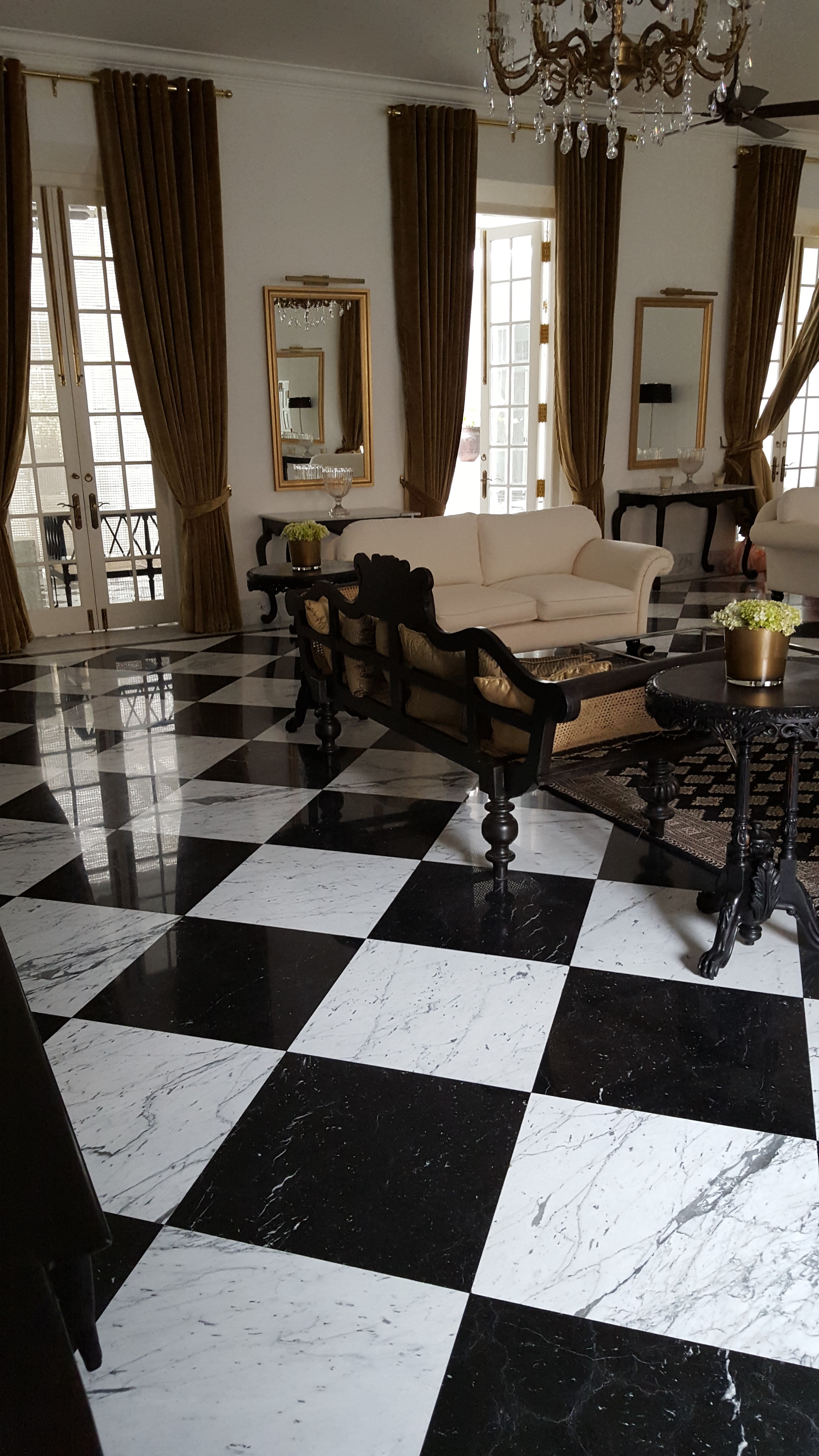 Bespoke Carrara Marble Installations