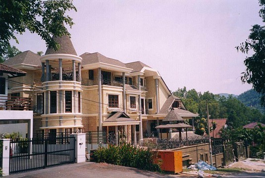 Bespoke Carrara Marble Installations