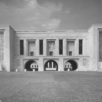 Bespoke Carrara Marble Installations