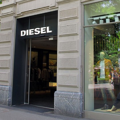 Bespoke Carrara Marble Installations