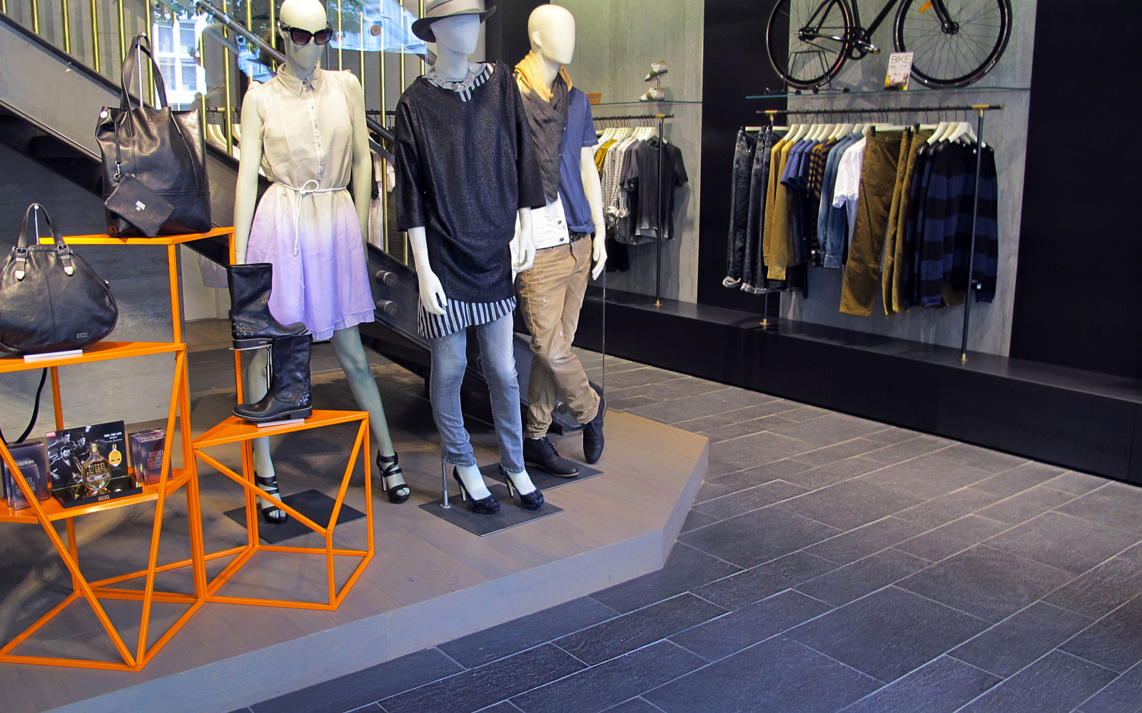 Bespoke Carrara Marble Installations