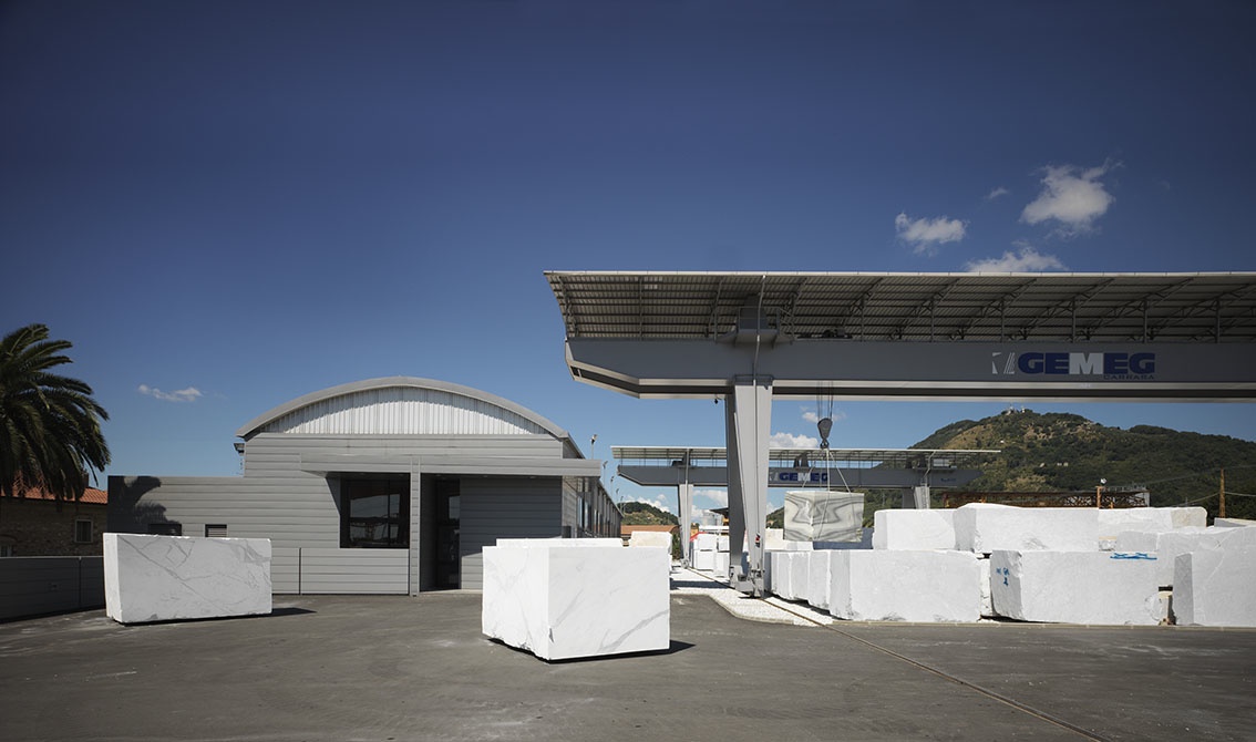 Bespoke Carrara Marble Installations