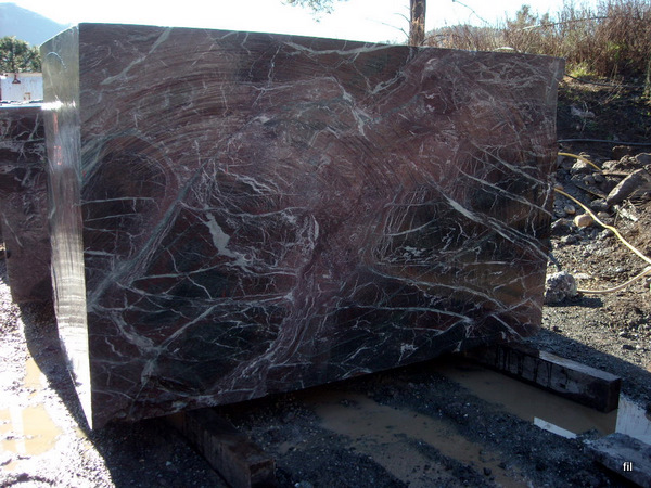 Bespoke Carrara Marble Installations