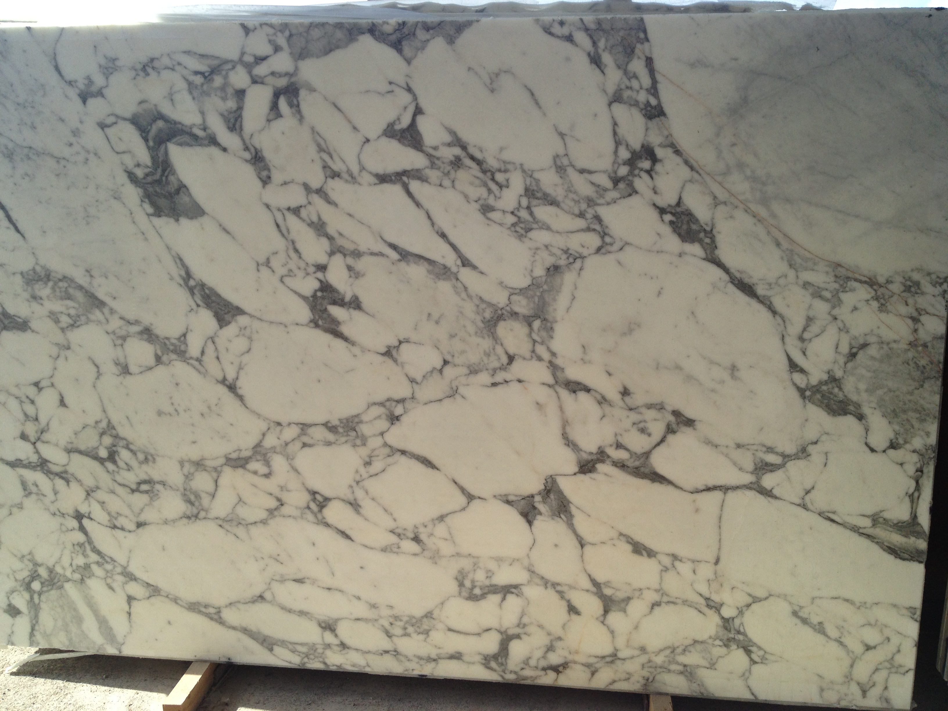 Bespoke Carrara Marble Installations