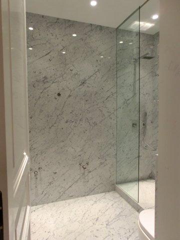 Bespoke Carrara Marble Installations