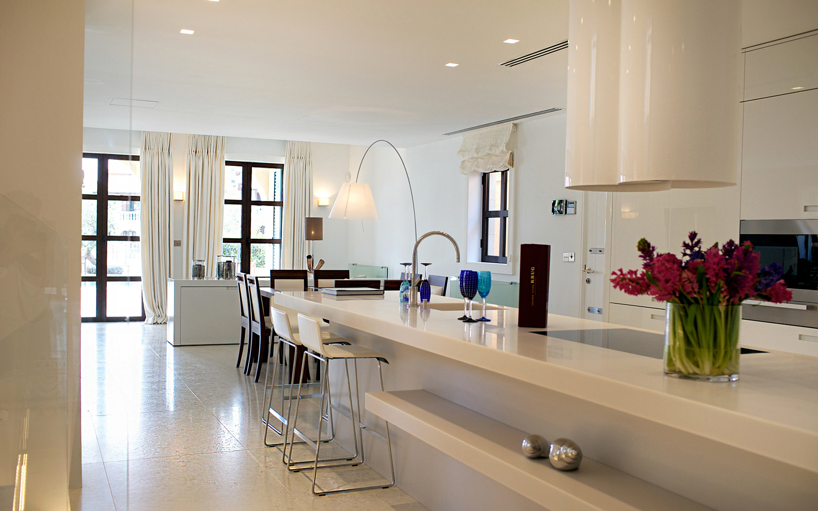 Bespoke Carrara Marble Installations