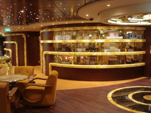 Bespoke Carrara Marble Installations