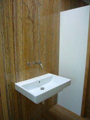 Bespoke Carrara Marble Installations