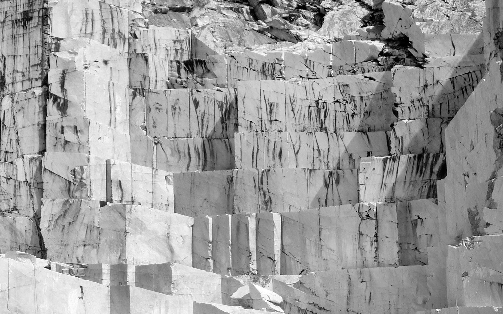 Bespoke Carrara Marble Installations